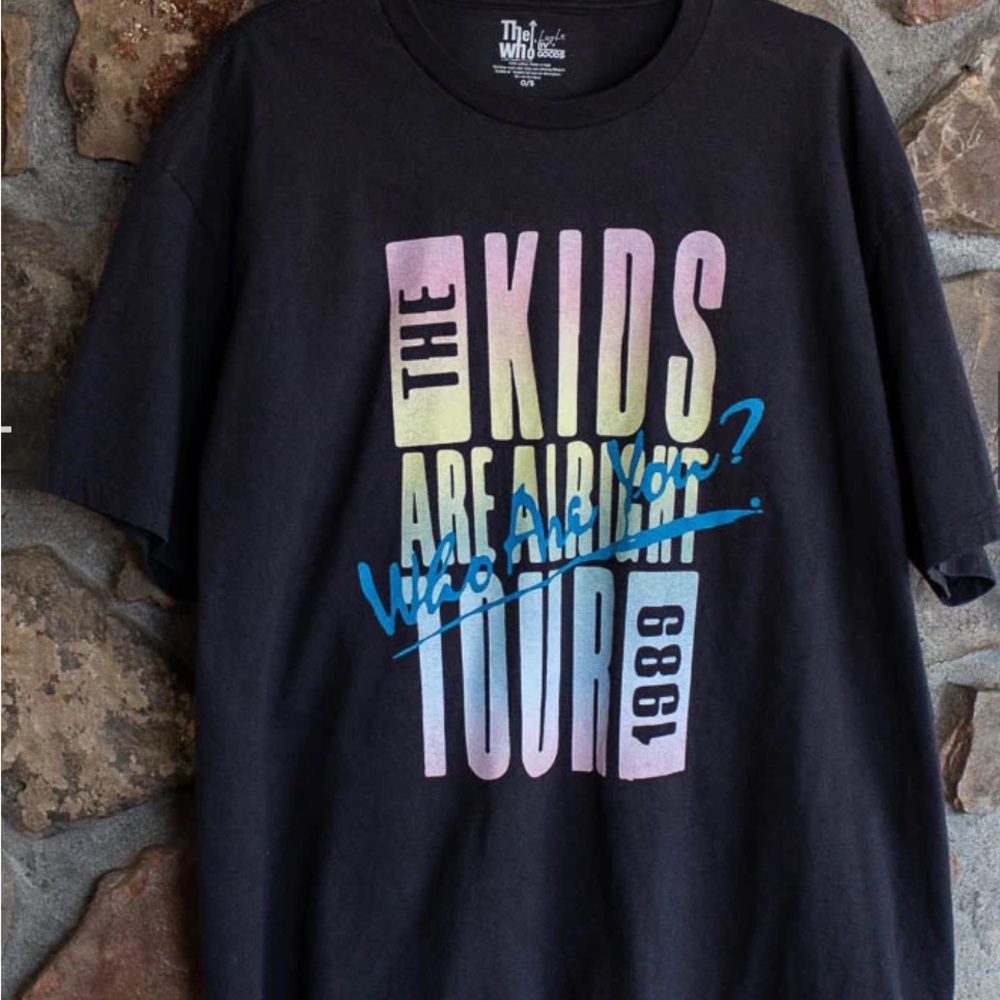 Livylu The Who Neon Who Are You tour 1989 Thrifted Band T-Shirt Sz M 80’s 90 $59